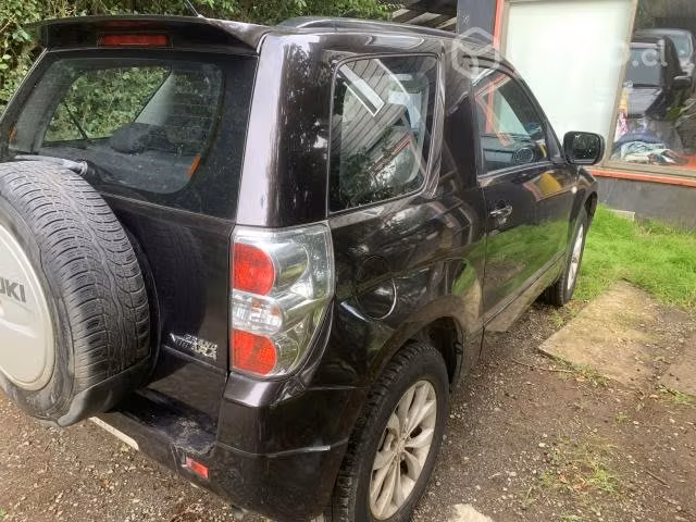 Vendo jeep gran vitara