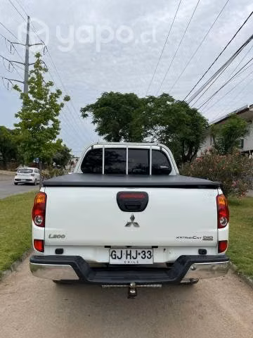 Mitsubishi l200 2014 4x4 diesel impecable - Imagen 8