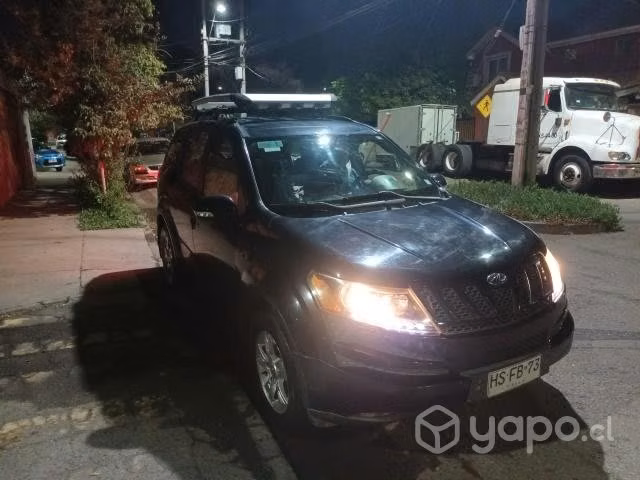 Mahindra xuv500 2016