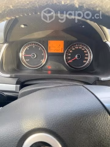 Se vende Ssangyong Korando 2014 excelente estado