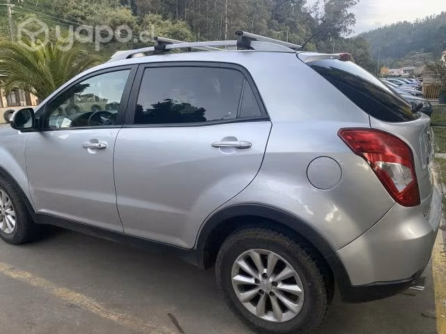 Se vende Ssangyong Korando 2014 excelente estado