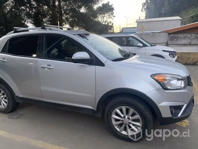 Se vende Ssangyong Korando 2014 excelente estado
