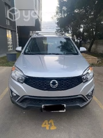 Se vende Ssangyong Korando 2014 excelente estado