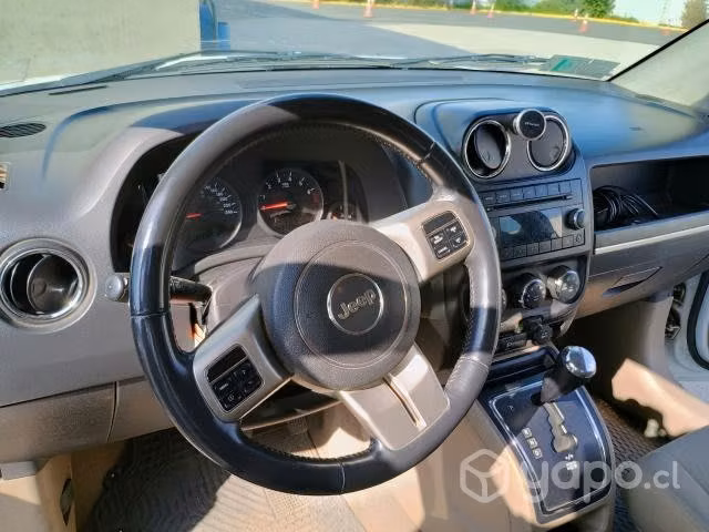 Jeep compass 2011