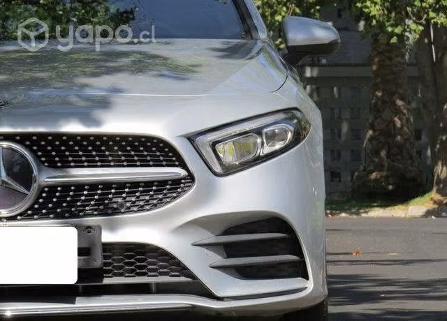 Mercedez Benz a 200 año 2020