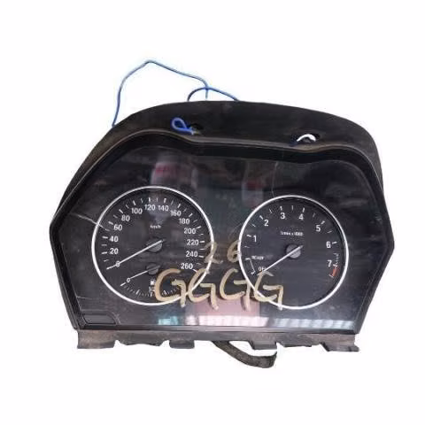 velocimetro bmw 114i 2013