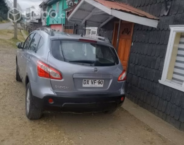 Nissan qashqai 2012