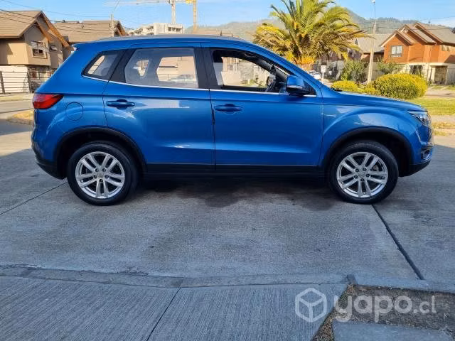 Suv familiar faw r7 excelente estado unico dueño