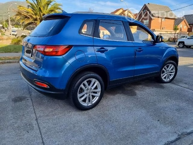 Suv familiar faw r7 excelente estado unico dueño