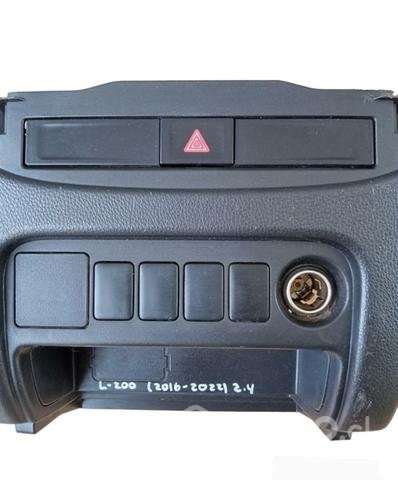 Consola Central Frontal Mitsubishi New L200 2018 - Imagen 2