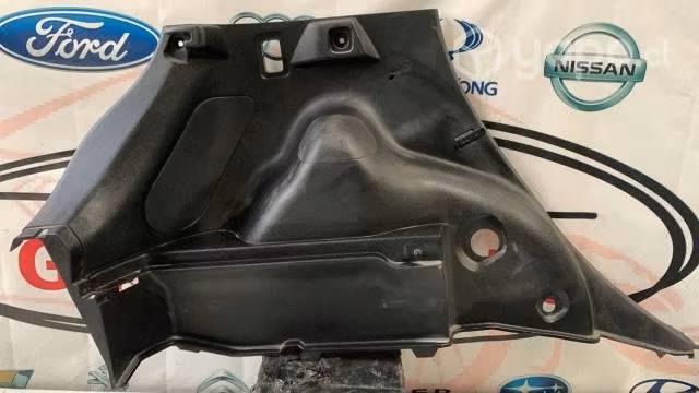Tapiz cubre portalon interior izquierda GREAT m4