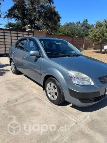 Oportunidad venta auto Kia precio conversable