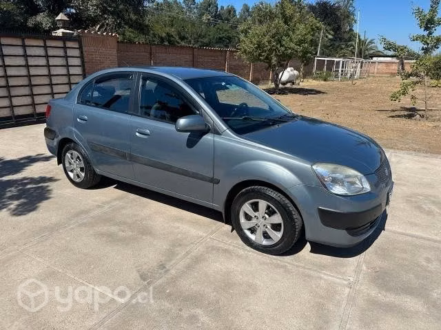 Oportunidad venta auto Kia precio conversable