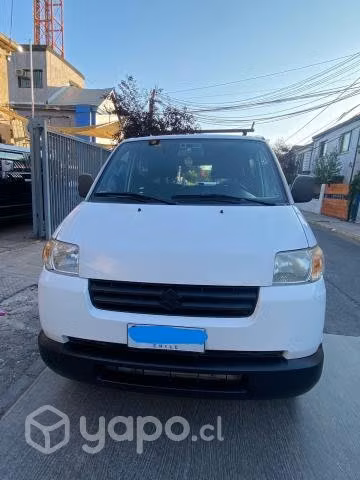 Suzuki apv 2011