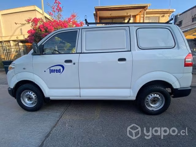 Suzuki apv 2011