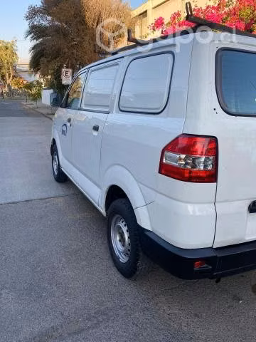 Suzuki apv 2011