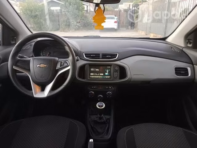 Se vende Chevrolet Onix lt 1.4 año 2017