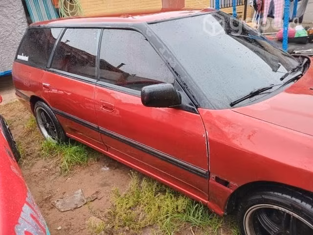 Se vende subaru legasi