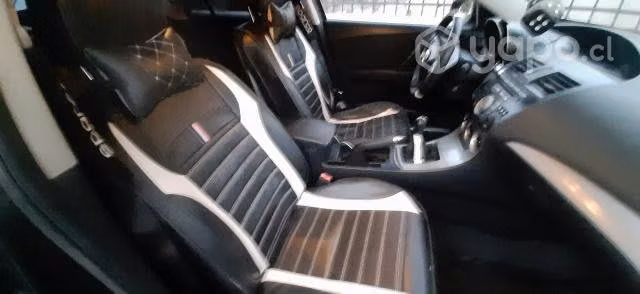 Precioso auto deportivo - Imagen 4