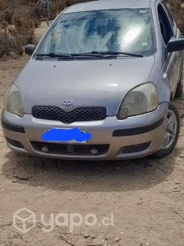 Toyota yaris sport 1.3 año 2005