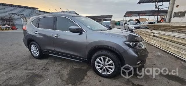 Nissan x-trail 2019