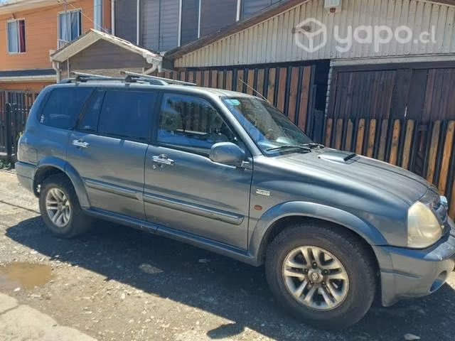 Suzuki vitara XL7 diésel