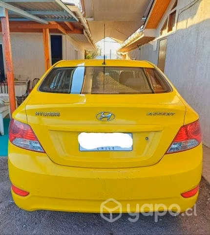 Hyundai accent 2012