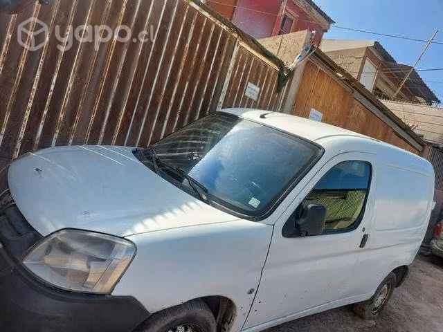 Se vende peugeot partner
