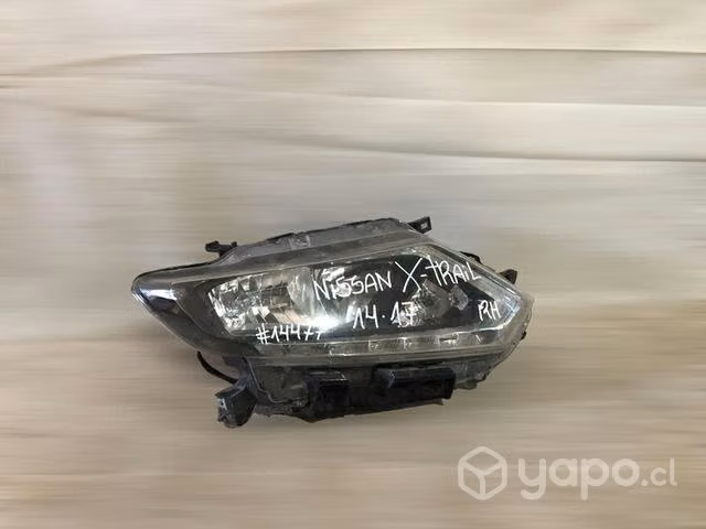 Foco óptico rh Nissan xtrail 2015-2017