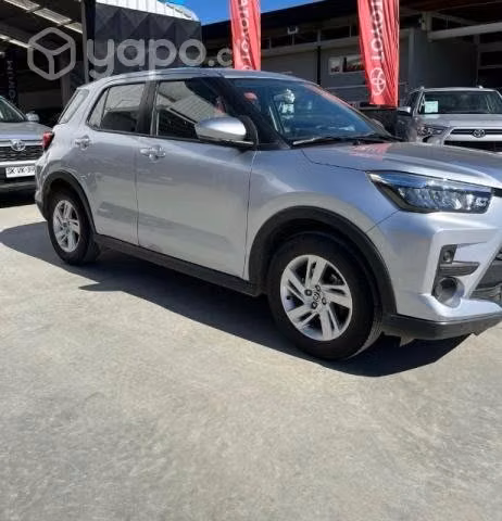 Vendo Toyota Raize MT E 2022