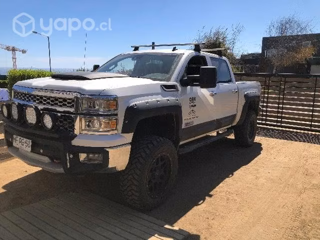 Silverado LTZ III - 2015 - FULL ACCESORIOS