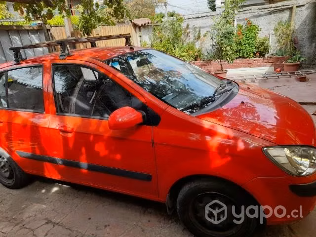 Se vende Hyundai Getz 2011 4p AC