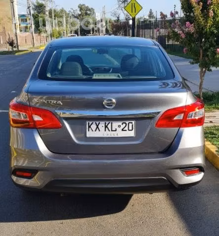Nissan sentra 2019