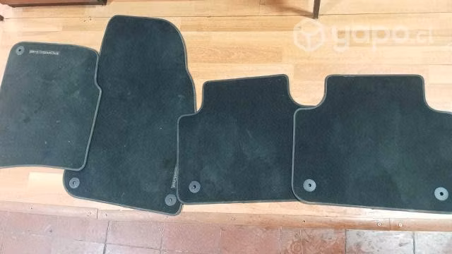 Juegos de alfombras de auto Porsche Cayenne #2524