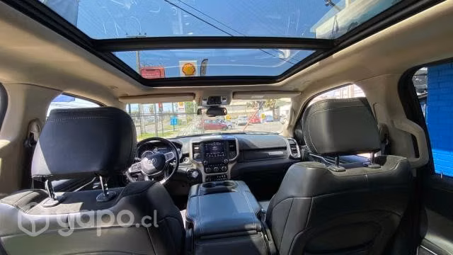 Dodge ram5.7 2021