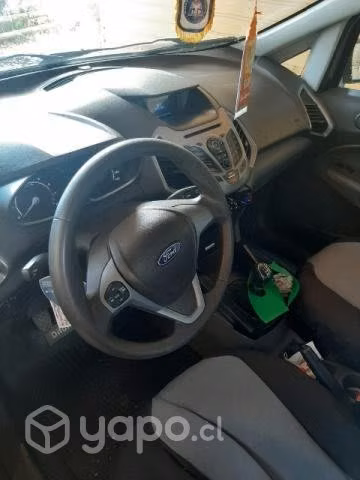 Se vende Ford ecosport 2013