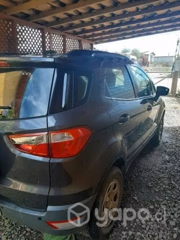 Se vende Ford ecosport 2013