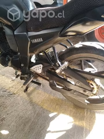 Yamaha zf 16, 2014 color negra