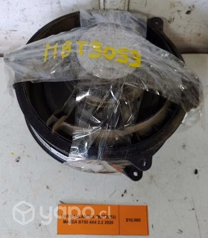 Par Parlantes (MBT3053) Mazda BT