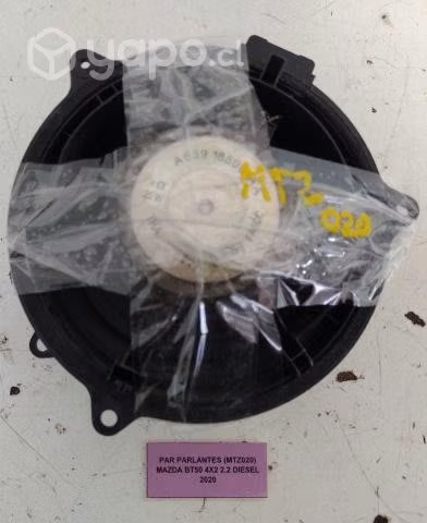 Par Parlantes (MTZ020) Mazda BT