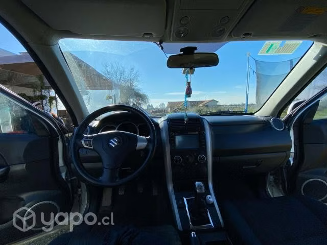 Suzuki grand nomade 2015
