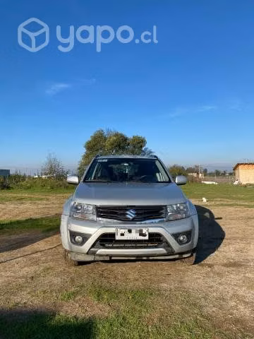 Suzuki grand nomade 2015