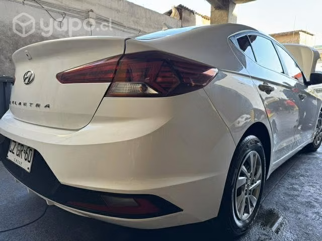 Se vende auto en perfectas condiciones único dueño