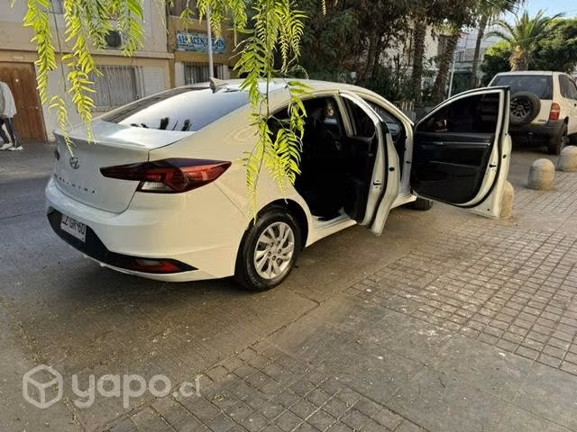 Se vende auto en perfectas condiciones único dueño