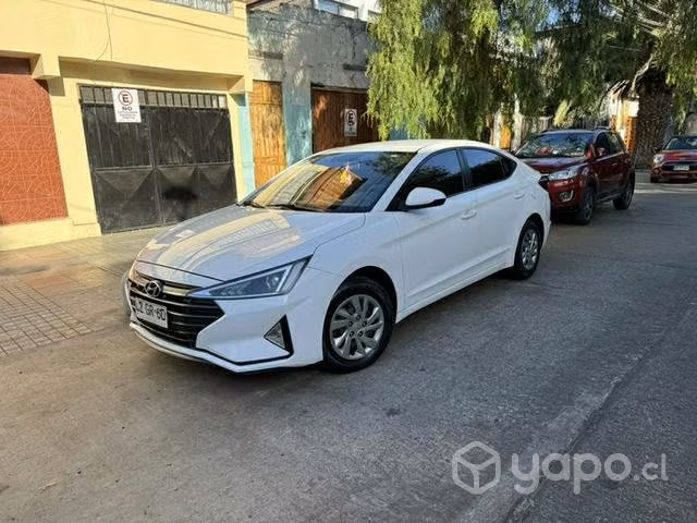 Se vende auto en perfectas condiciones único dueño