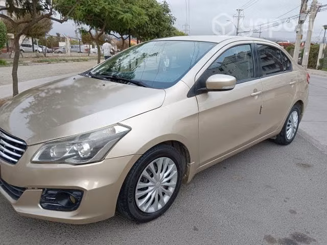 Vendo auto Suzuki ciaz 2016