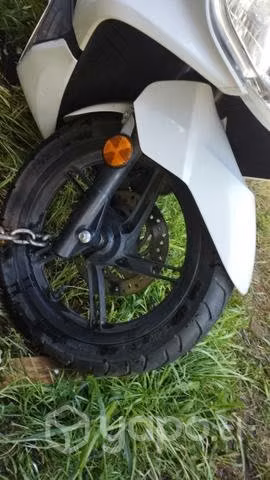 Moto scooter, Honda PCX 150 cc