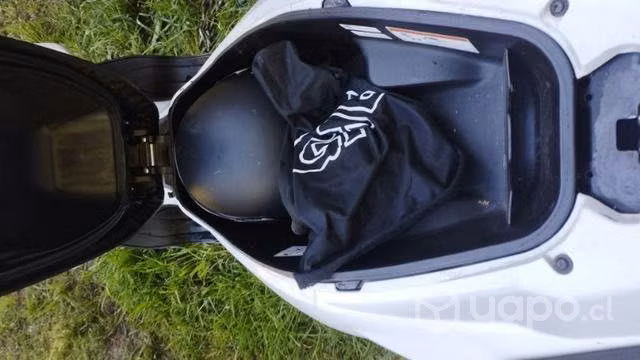 Moto scooter, Honda PCX 150 cc