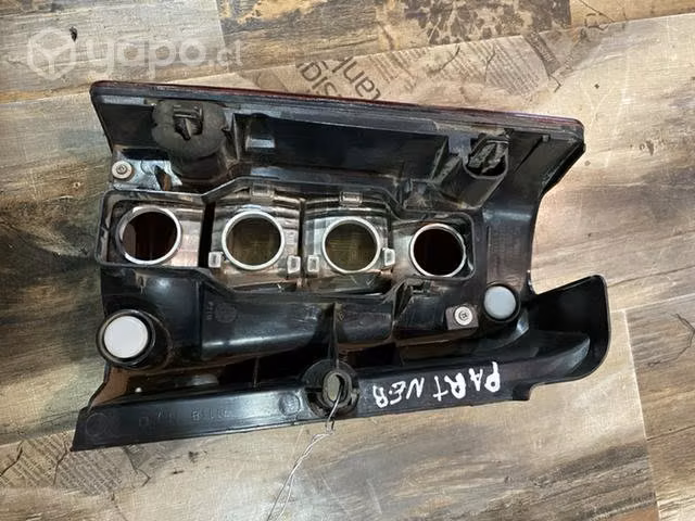 Foco trasero derecho Peugeot partner año 2004/2011 - Imagen 2