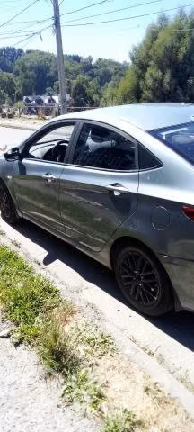Vendo auto Hyundai accent